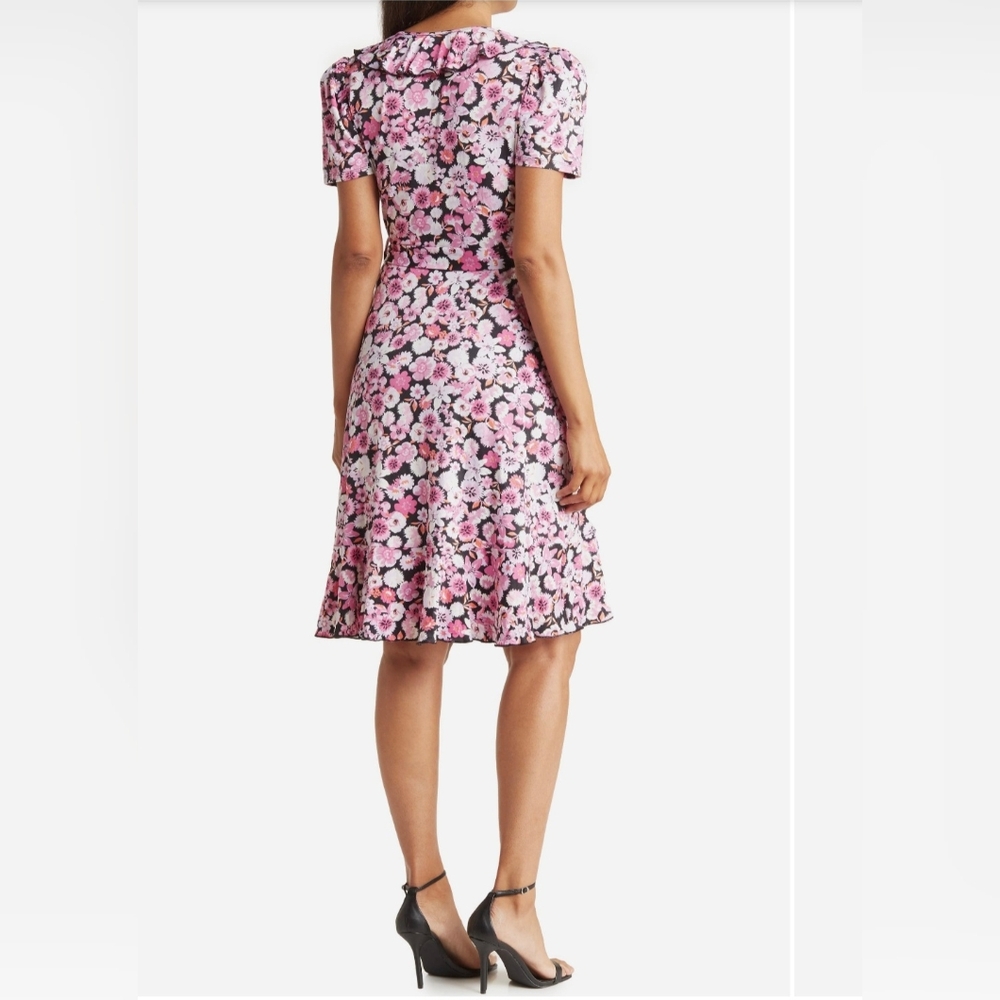 By Design Nordstrom Pink Floral Faux-Wrap Midi Dress - Size Medium - Picture 2 of 9
